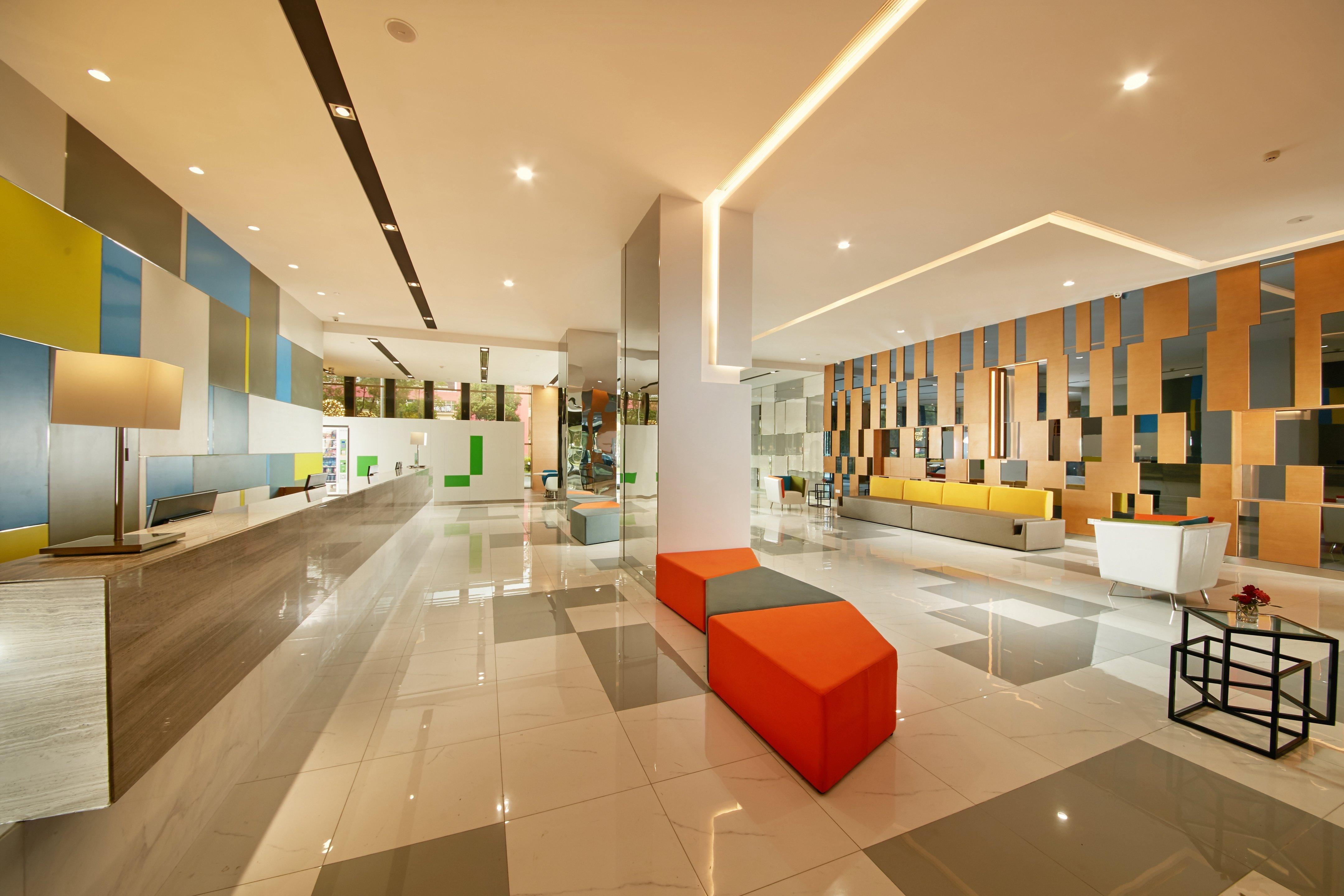 Holiday Inn Express Leshan City Square By Ihg High Speed Rail And Leshan Giant Buddha Dış mekan fotoğraf